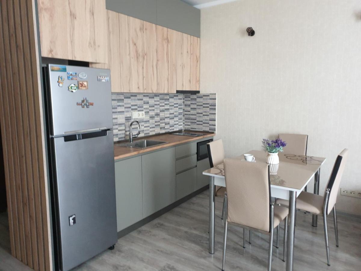 Lia'S Apartment In Orbi Μπατούμι Εξωτερικό φωτογραφία