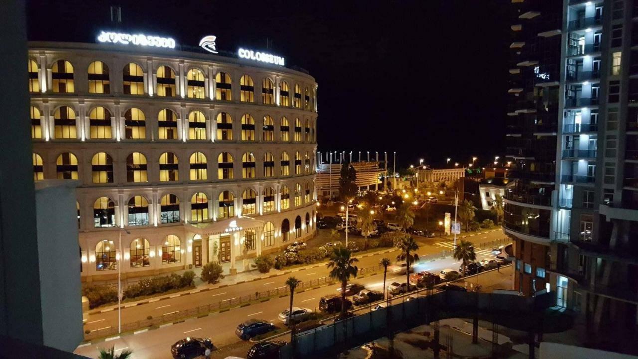 Lia'S Apartment In Orbi Μπατούμι Εξωτερικό φωτογραφία