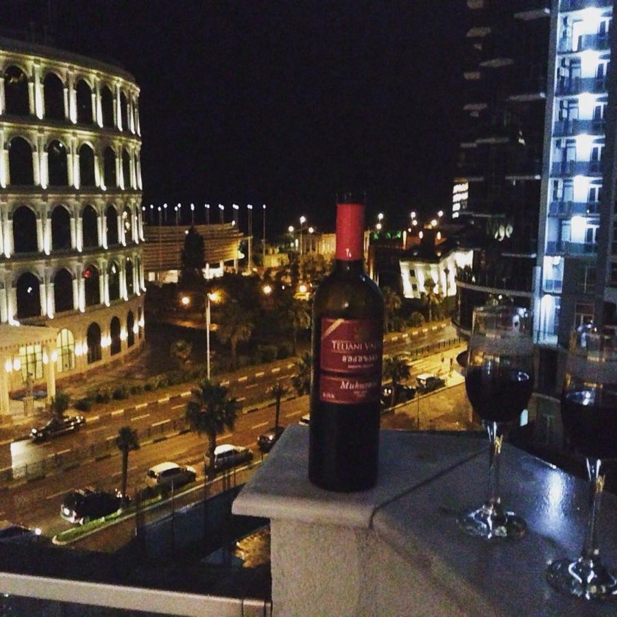 Lia'S Apartment In Orbi Μπατούμι Εξωτερικό φωτογραφία