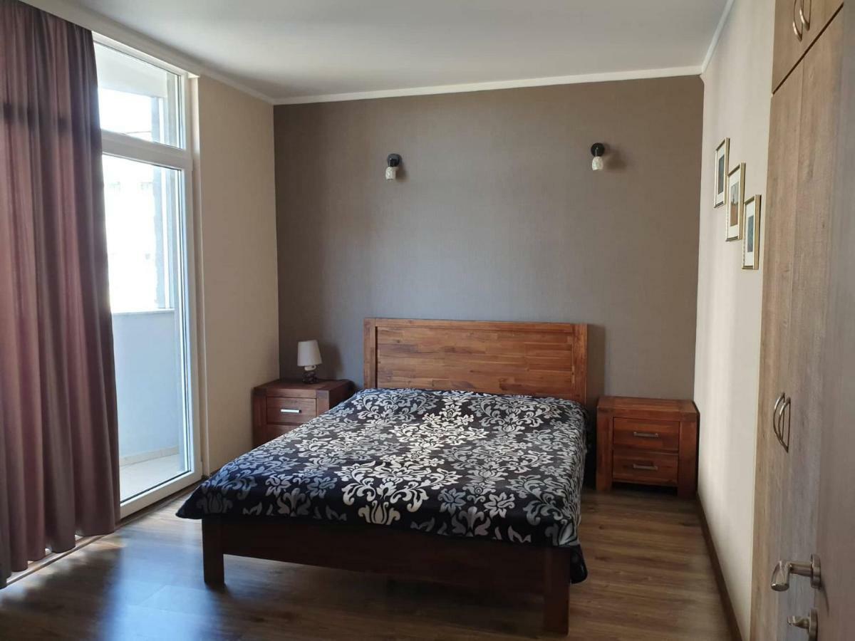 Lia'S Apartment In Orbi Μπατούμι Εξωτερικό φωτογραφία